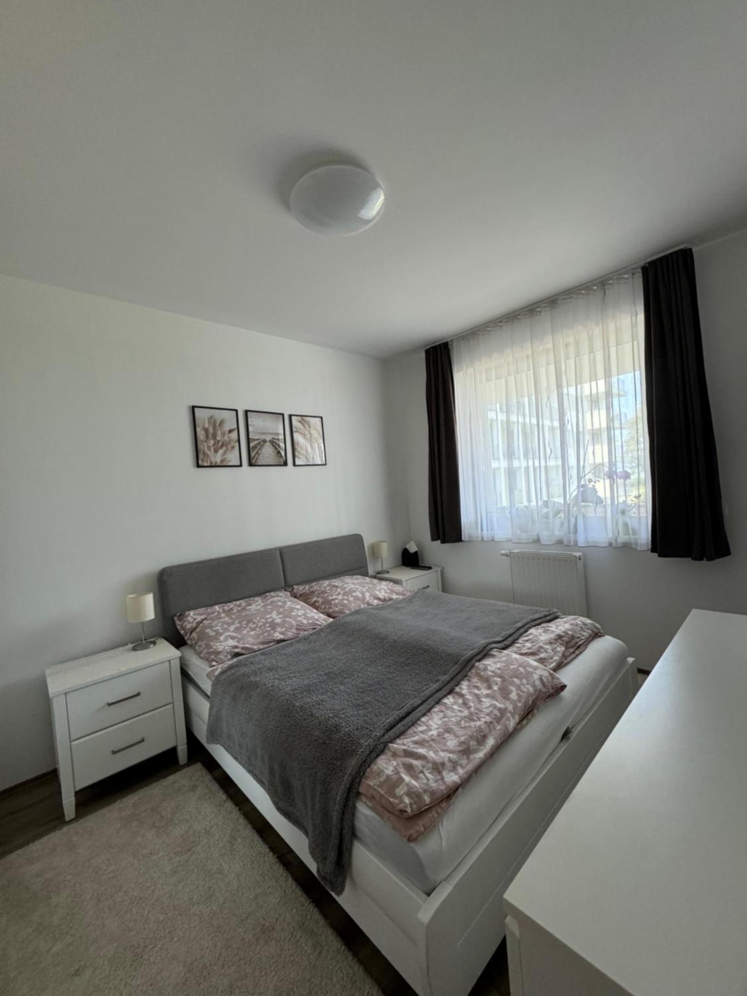 Lelle Resort Apartman Balatonlelle Eksteriør billede